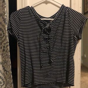 Hollister Short Sleeves Tee